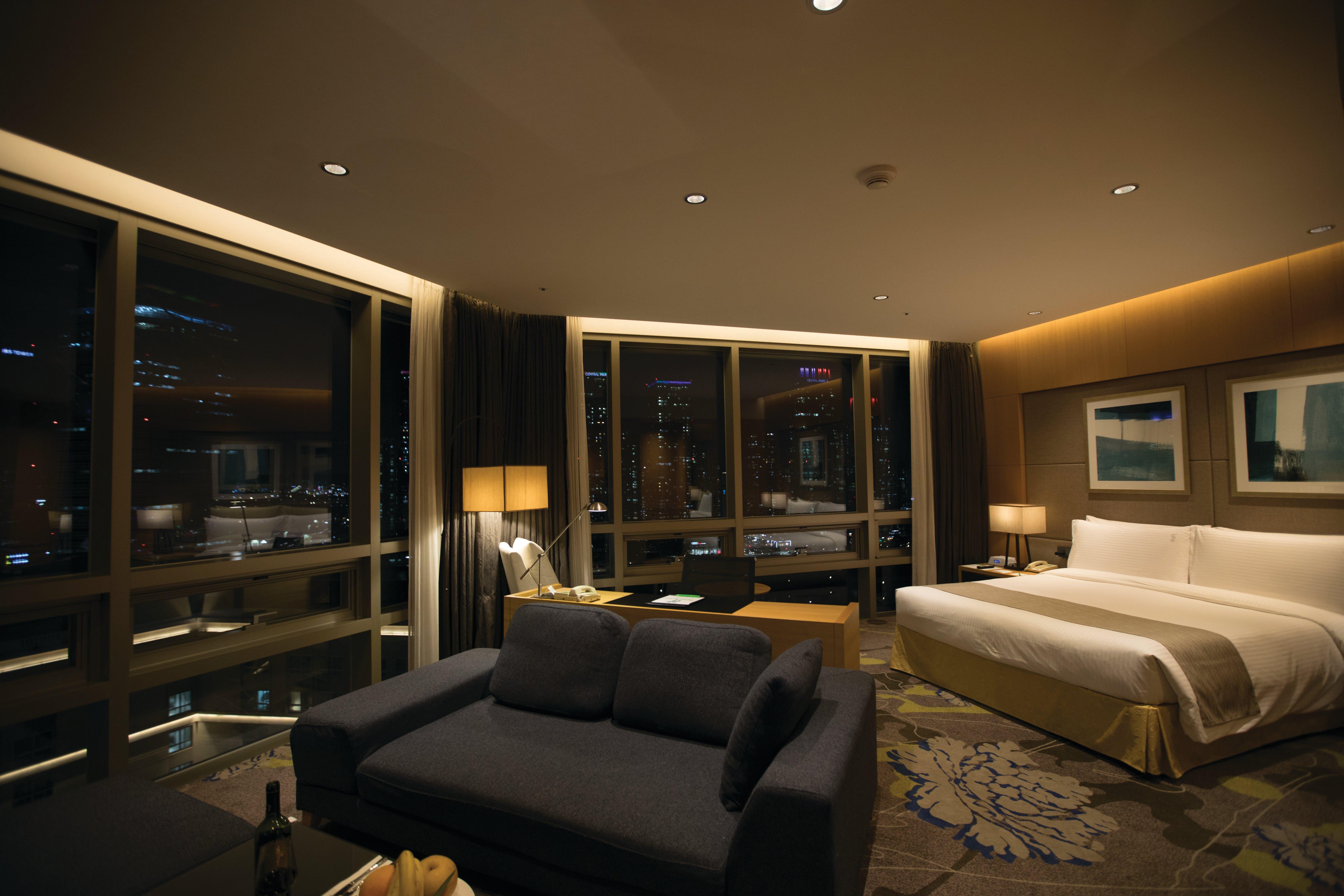 Holiday Inn Incheon Songdo By Ihg Exterior photo
