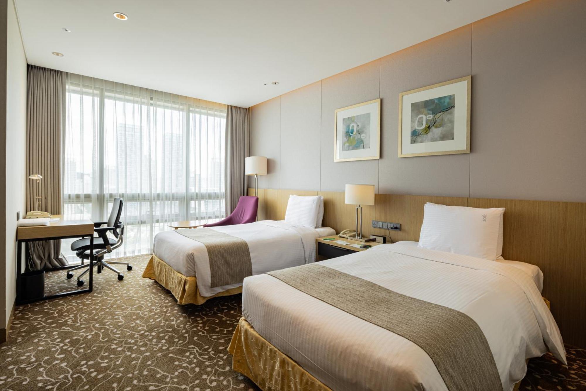 Holiday Inn Incheon Songdo By Ihg Exterior photo